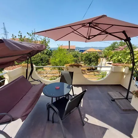 Apartment Lovre